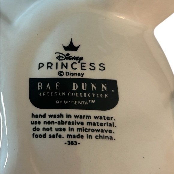 Rae Dunn Disney Cinderella Mug - Bibbidi Bobbidi Boo - Picture 4 of 9